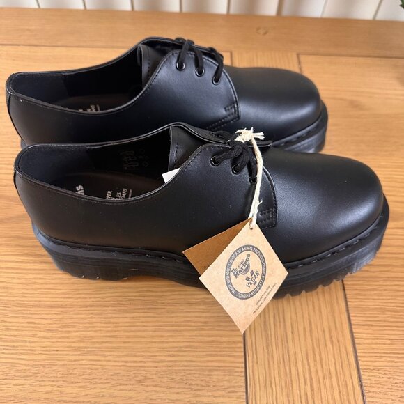 Dr. Martens Size 10/11 Unisex  Black Leather Lace-Up Shoes Rubber Sole Footwear - Picture 11 of 16